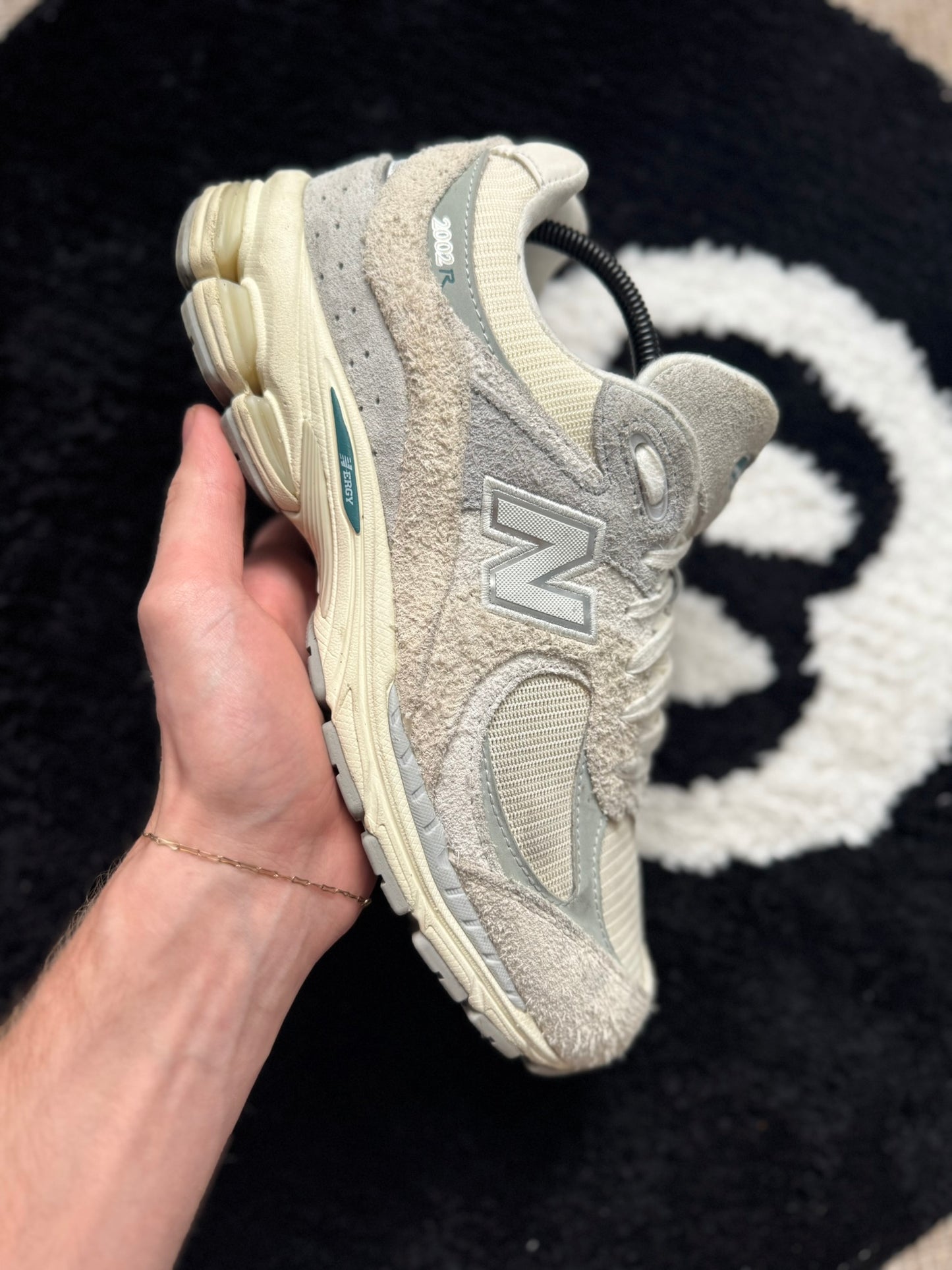 New Balance 2002r Off White