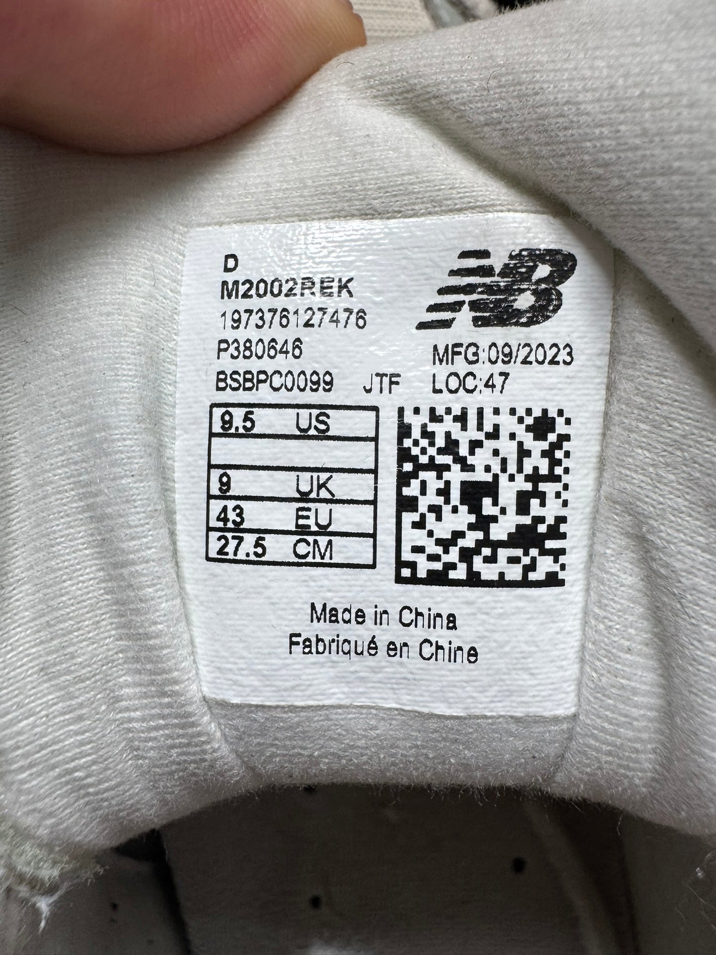 New Balance 2002r Off White